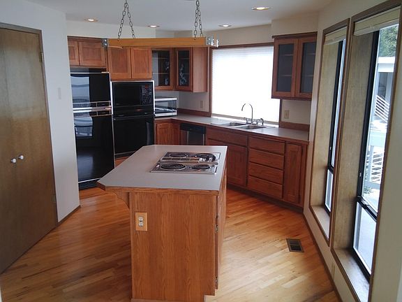 Kitchen - upper floor