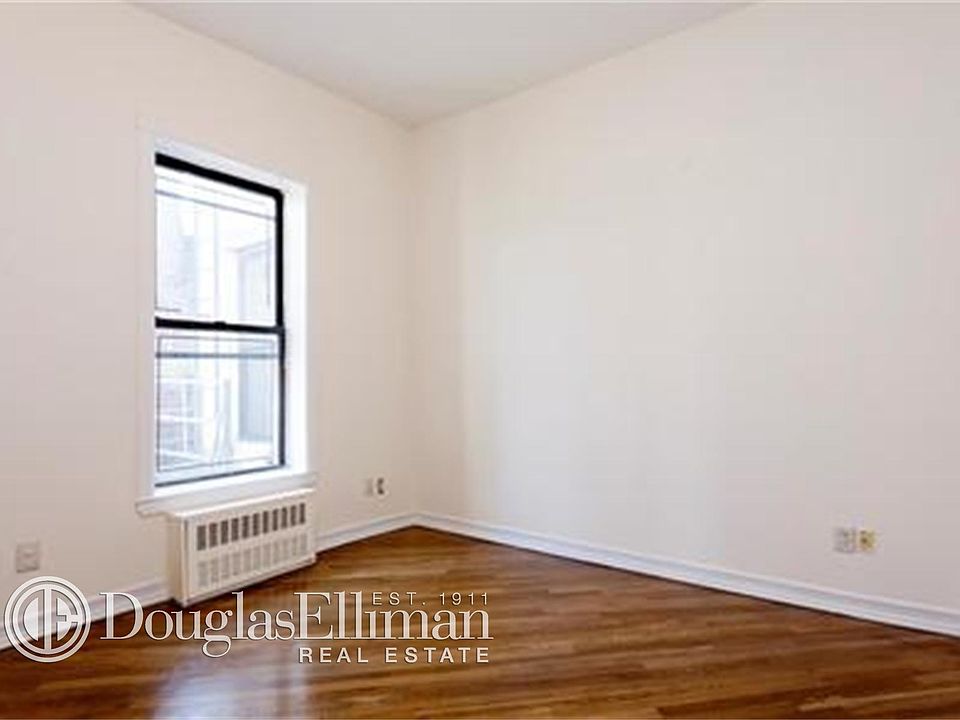 2nd image of 189 Sterling Pl APT 014