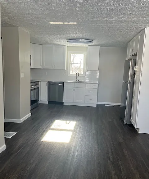 3451 Clarkston Ave — Photo 4