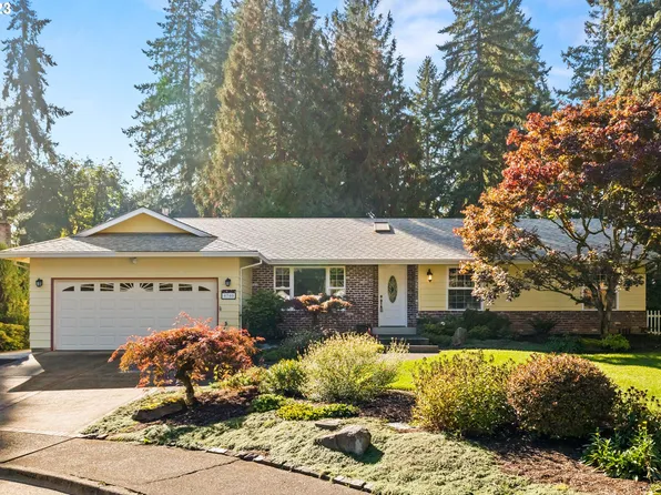 4740 Lamont Ct, Lake Oswego, OR 97035