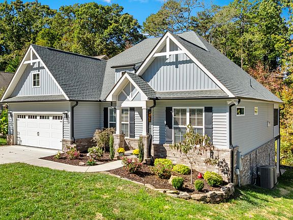 3rd image of 167 Inata Cir