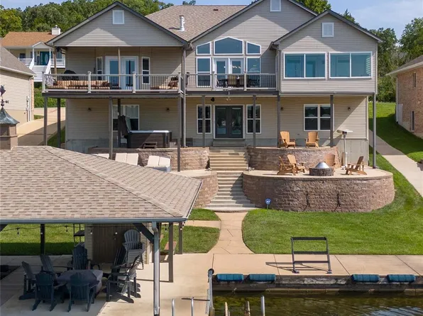 9710 W Vista Dr, Hillsboro, MO 63050