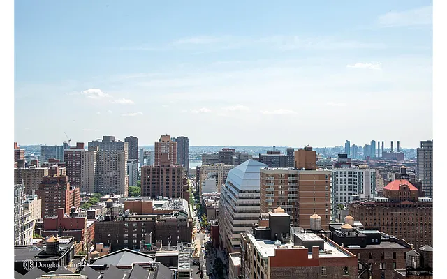 Sold by Douglas Elliman | media 18