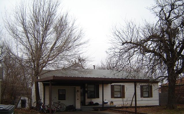 2320 Mustang Dr.
