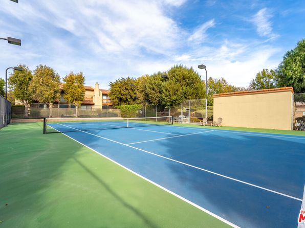 586 Rosewood Ave, Camarillo, CA 93010