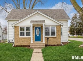 2340 Chancy St, Clinton, IA 52732