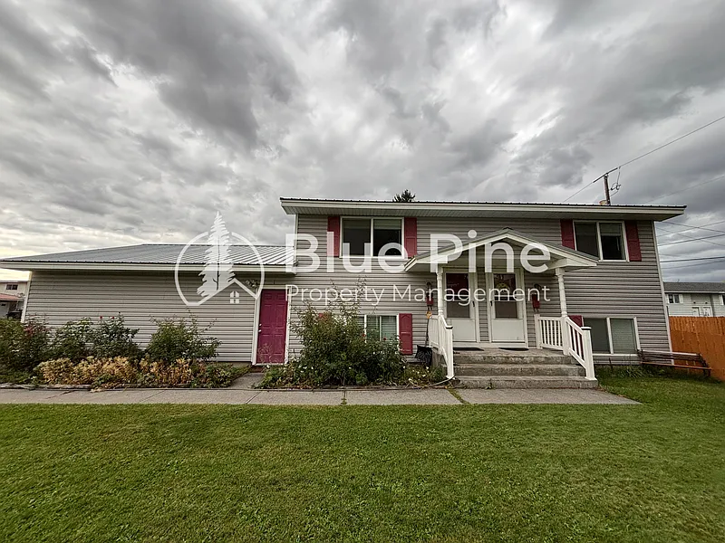 2 bed, 1.0 bath, 950 sqft, $1,095 — Photo 1