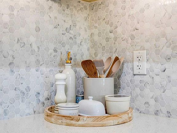 4th image of 95 Burma Star Rd SW #3204