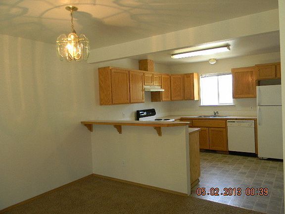 5th image of 3414 E 12th Ave APT D