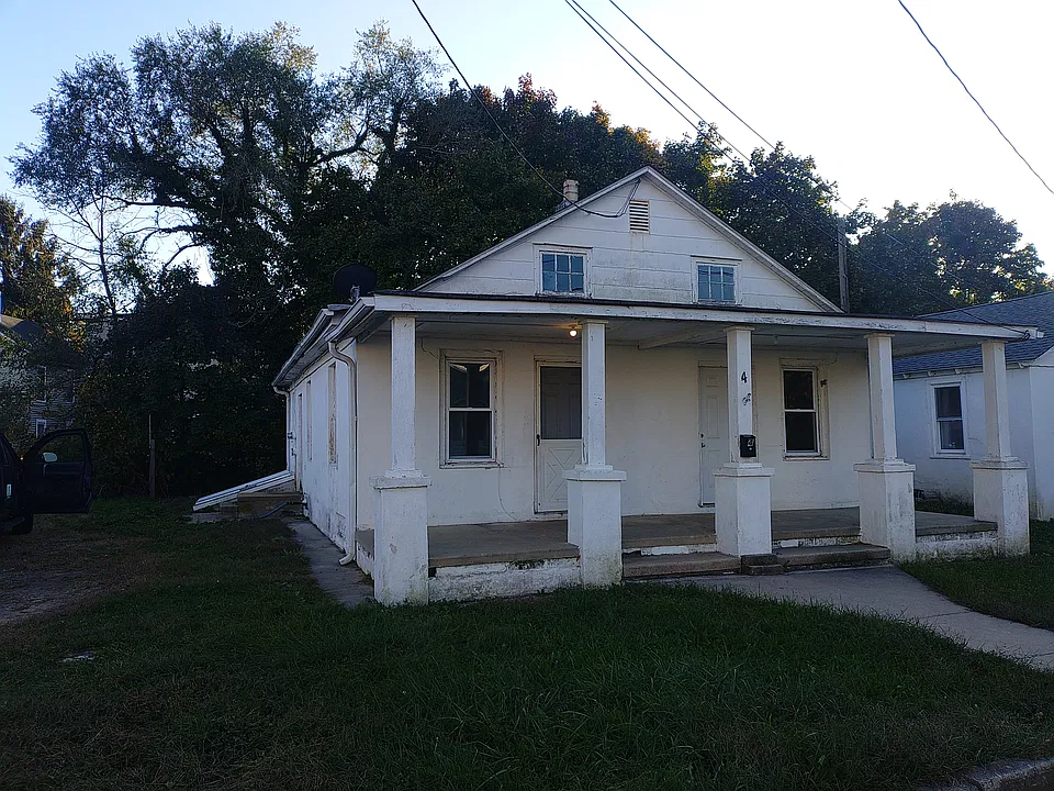 4 Fort Ave