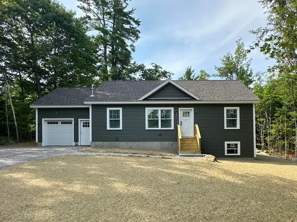 14 Rockwood Way, Naples, ME 04055