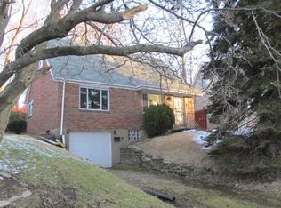 417 Guylyn Dr, Pittsburgh, PA