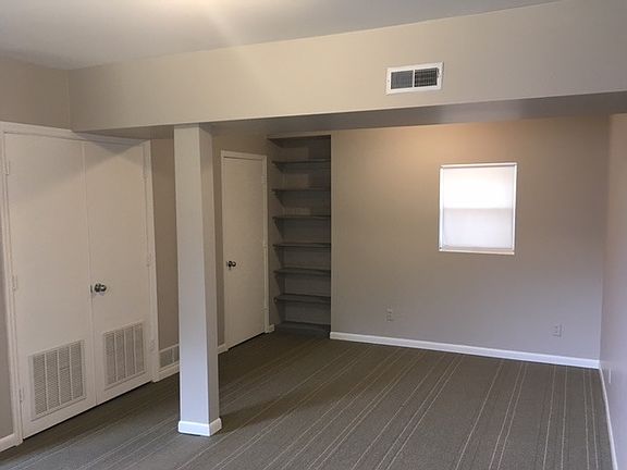 4th image of 1033 Central Ave