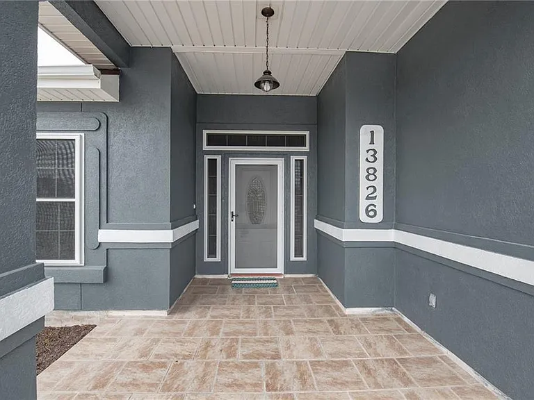 13826 Sea Horse Ave — Photo 2