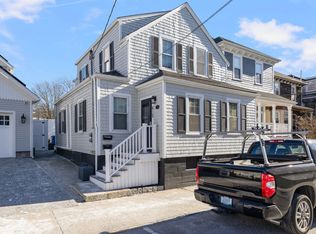 612 Thames St #2, Newport, RI 02840