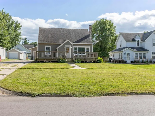 822 1/2 Main St, Mapleton, IA 51034