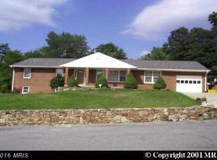 8204 Clay Dr, Fort Washington, MD 20744