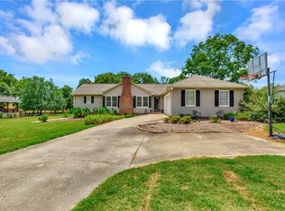1813 Busby Rd, Anderson, SC 29626