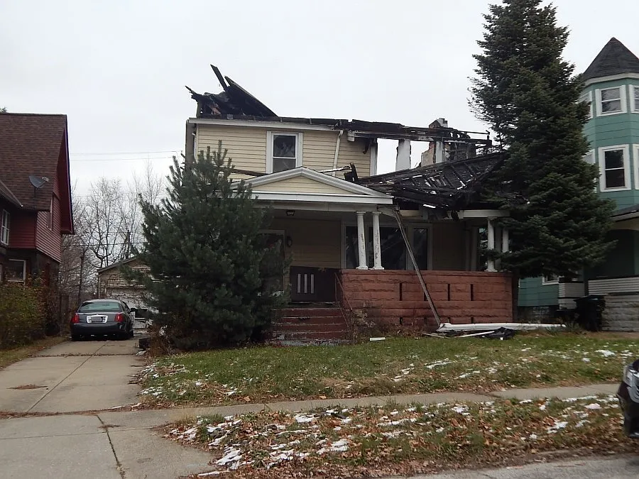1841 Rosalind Ave photo 1