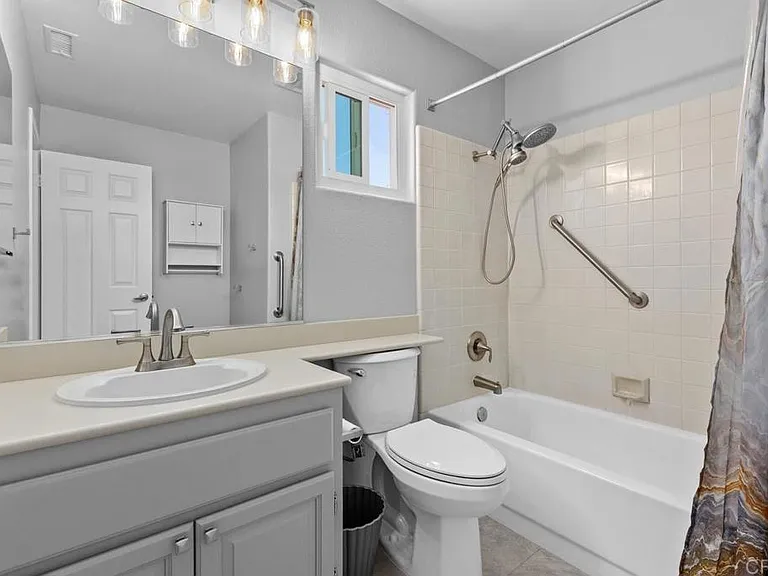 4878 Marathon Way — Photo 32