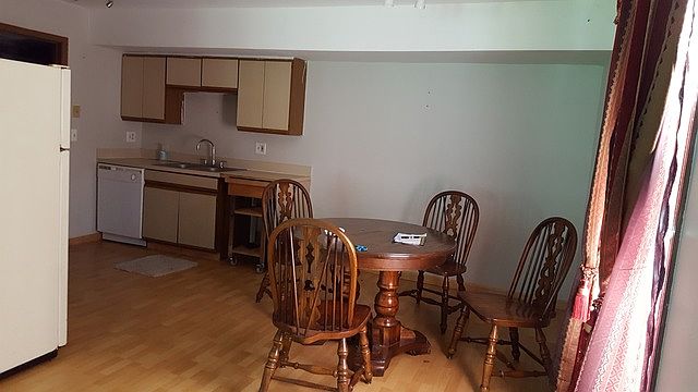 2nd image of 115 S Hale Ave Unit C