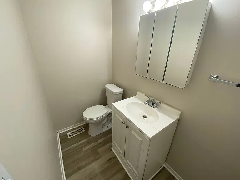 5520 Beavercrest Dr — Photo 21