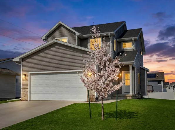 2823 22nd St SW, Altoona, IA 50009