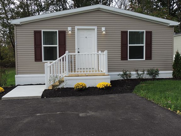 2nd image of 103 W Zimmer Dr