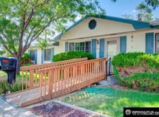 2900 Pheasant Dr, Casper, WY 82604