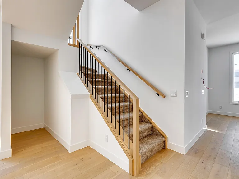 2144 51st Ave SW — Photo 11