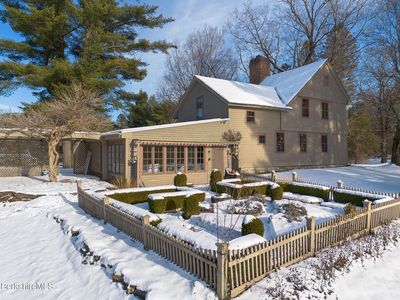 18 Goodrich St, Stockbridge, MA, 01262