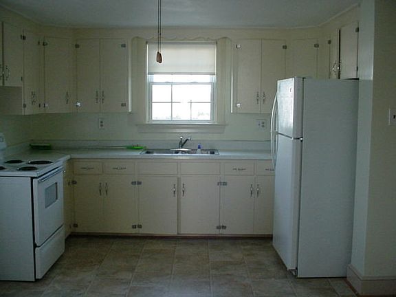 5th image of 17577 Kings Hwy