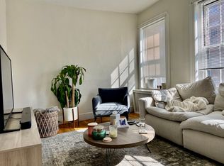 81 W Cedar St APT 31, Boston, MA 02114
