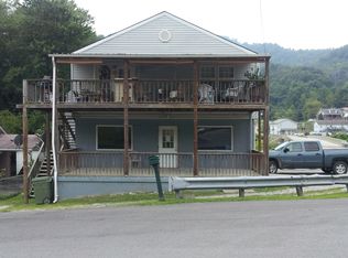 1970 Dressen Ln, Harlan, KY 40831