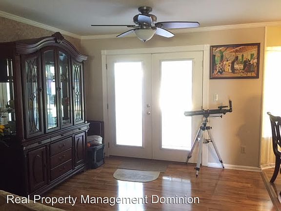 3rd image of 122 Don Juan Cir