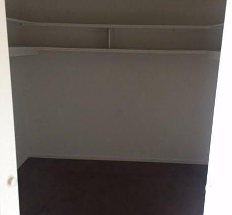 Walk in closet