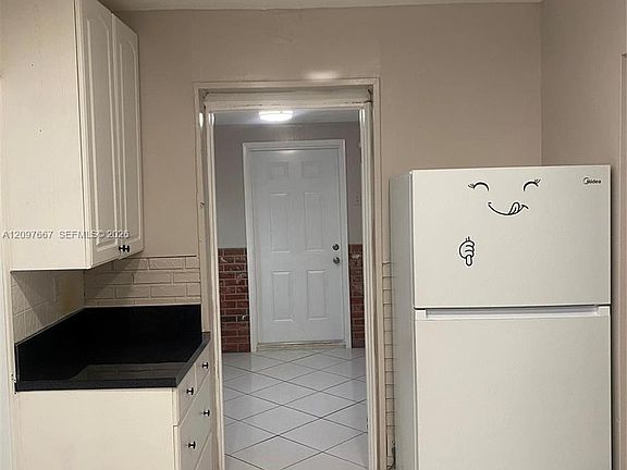 4th image of 6152 SW 2nd St