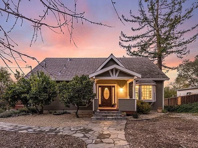 1st image of 18055 Idalyn Dr
