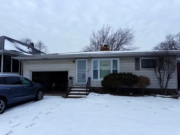 1304 Price Ave, Calumet City, IL 60409