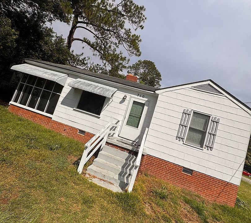 1st image of 710 Green St