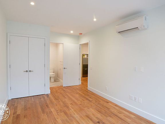 4th image of 1173 Greene Ave APT 1A