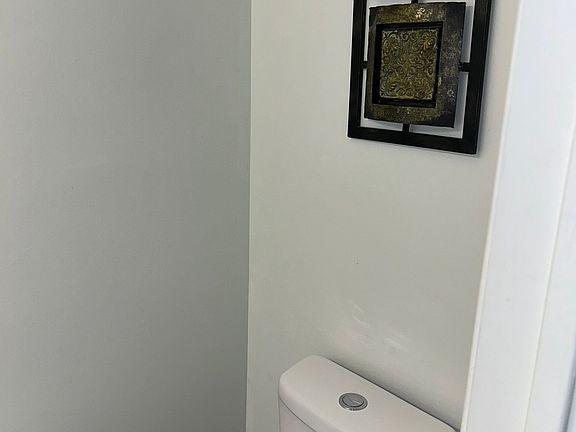 3rd image of 4708 Cara Ct