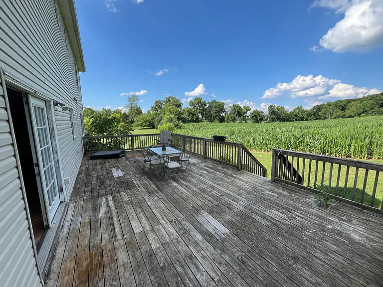 321 Quarry Rd — Photo 16