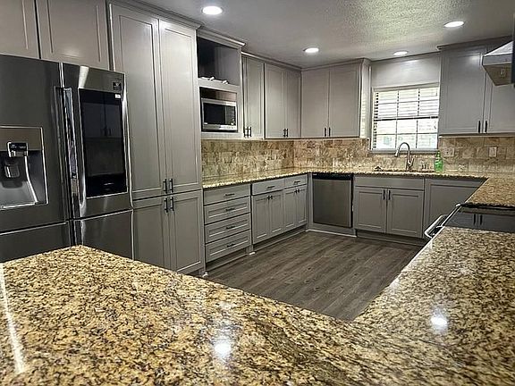4th image of 7178 Rolling Fork Dr