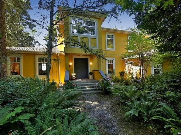 680 Cathedral Dr, Coupeville, WA 98239