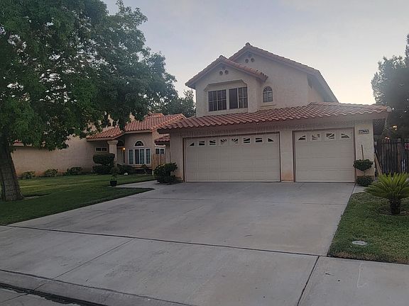 5th image of 44221 N Balmuir Ave