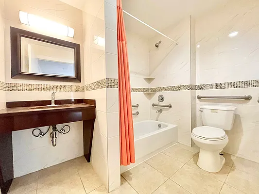 Rented by Century 21 Premier  | media 3