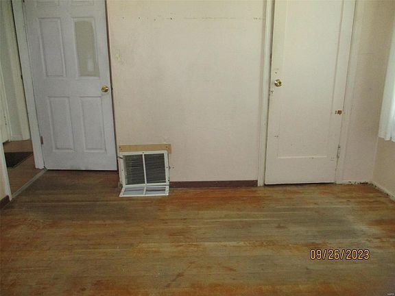 5th image of 3563 Saint Christopher Ln