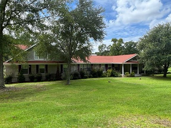 5th image of 158 Helen Cir SW