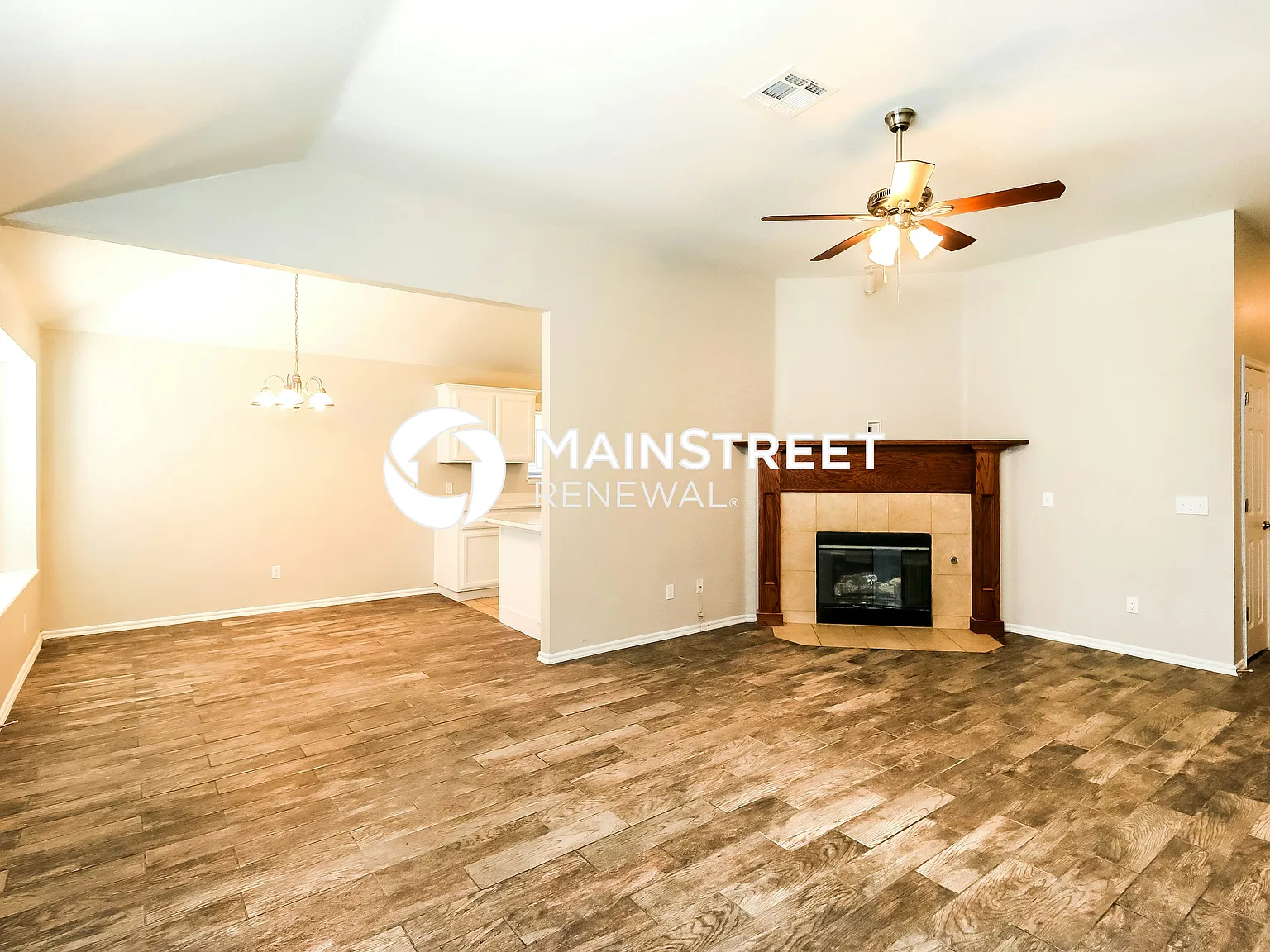 8004 Eagle Cir — Photo 4